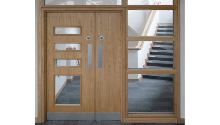 Double leaf fire door