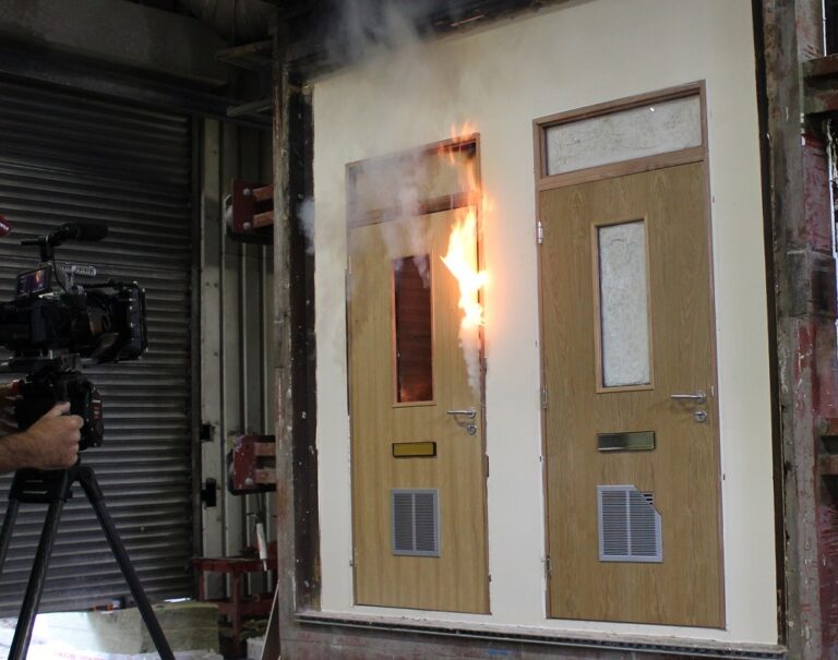 Testing of a fire door